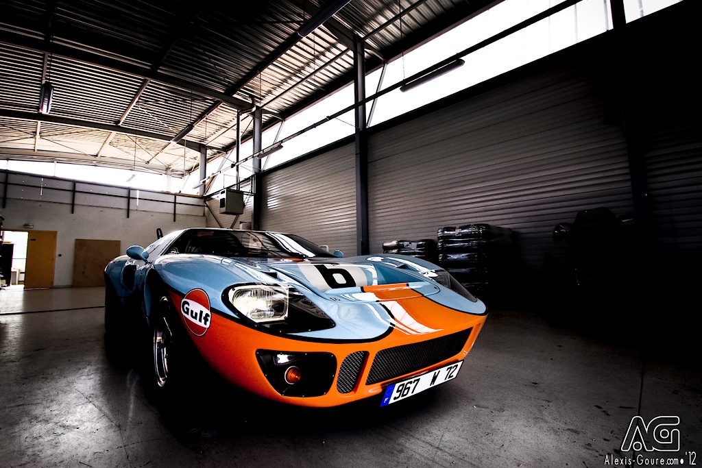 ford_gt40_by_alexisgoure-d4ly7r7.jpg