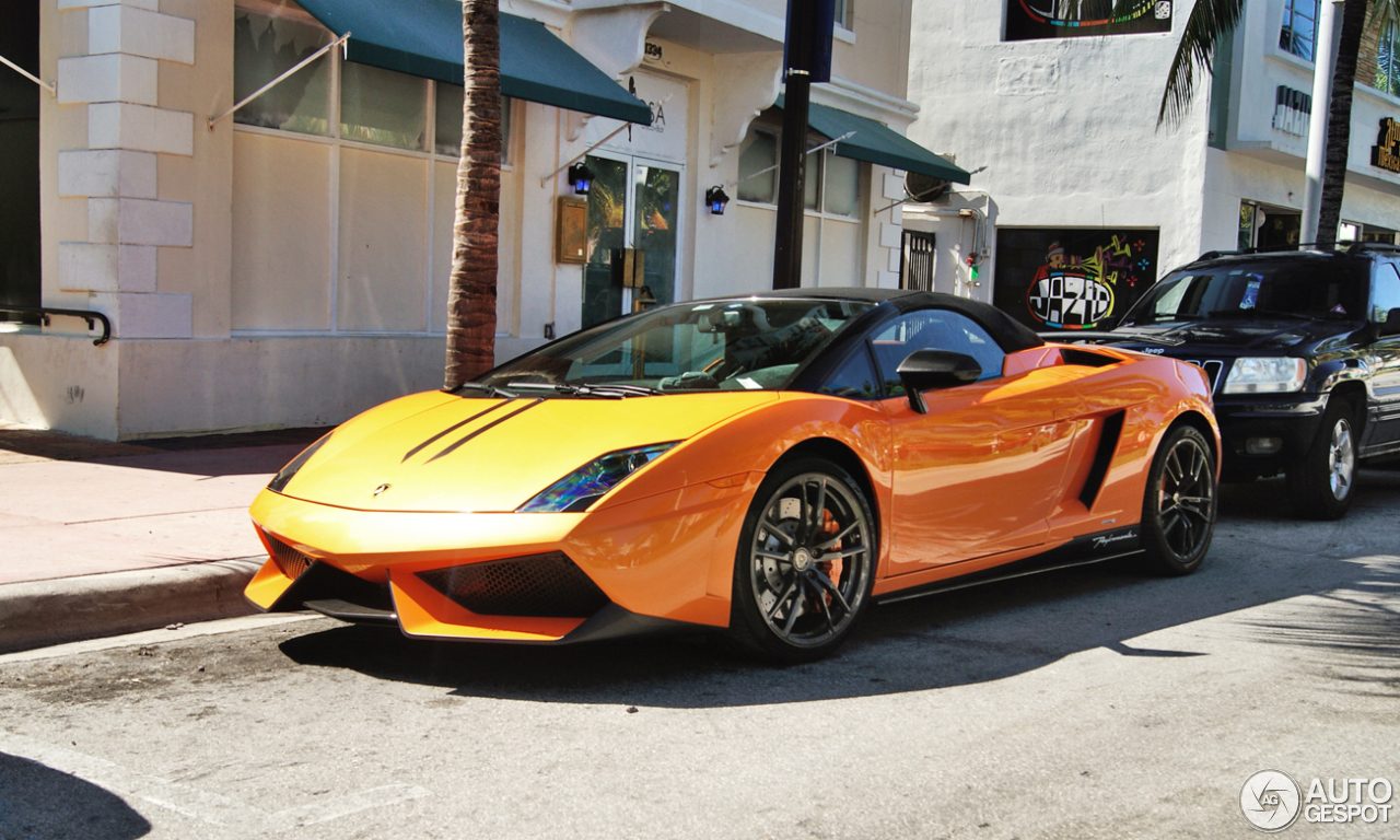 lamborghini-gallardo-lp570-4-spyder-performante-c415921022013162051_2.jpg