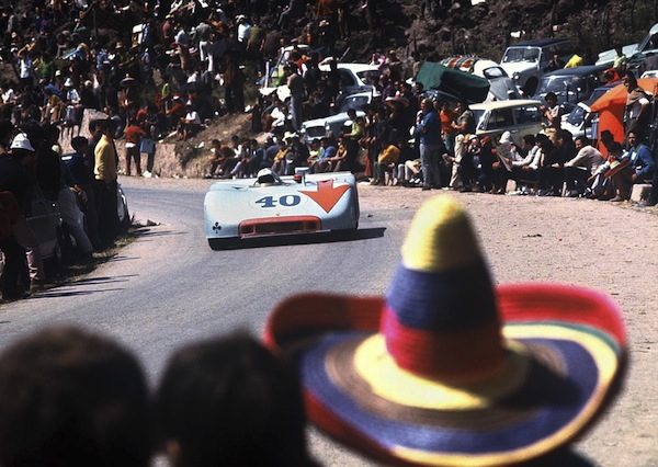 Targa-Florio-1970-Pedro-Rodriguez-and-the-Porsche-908-03.jpg