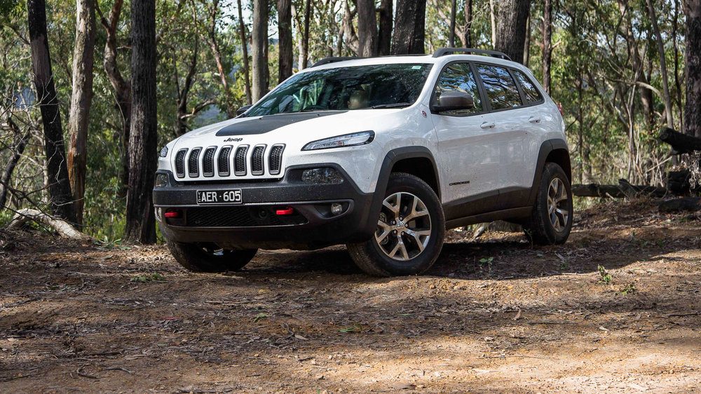 2016-jeep-cherokee-trailhawk-46.jpg