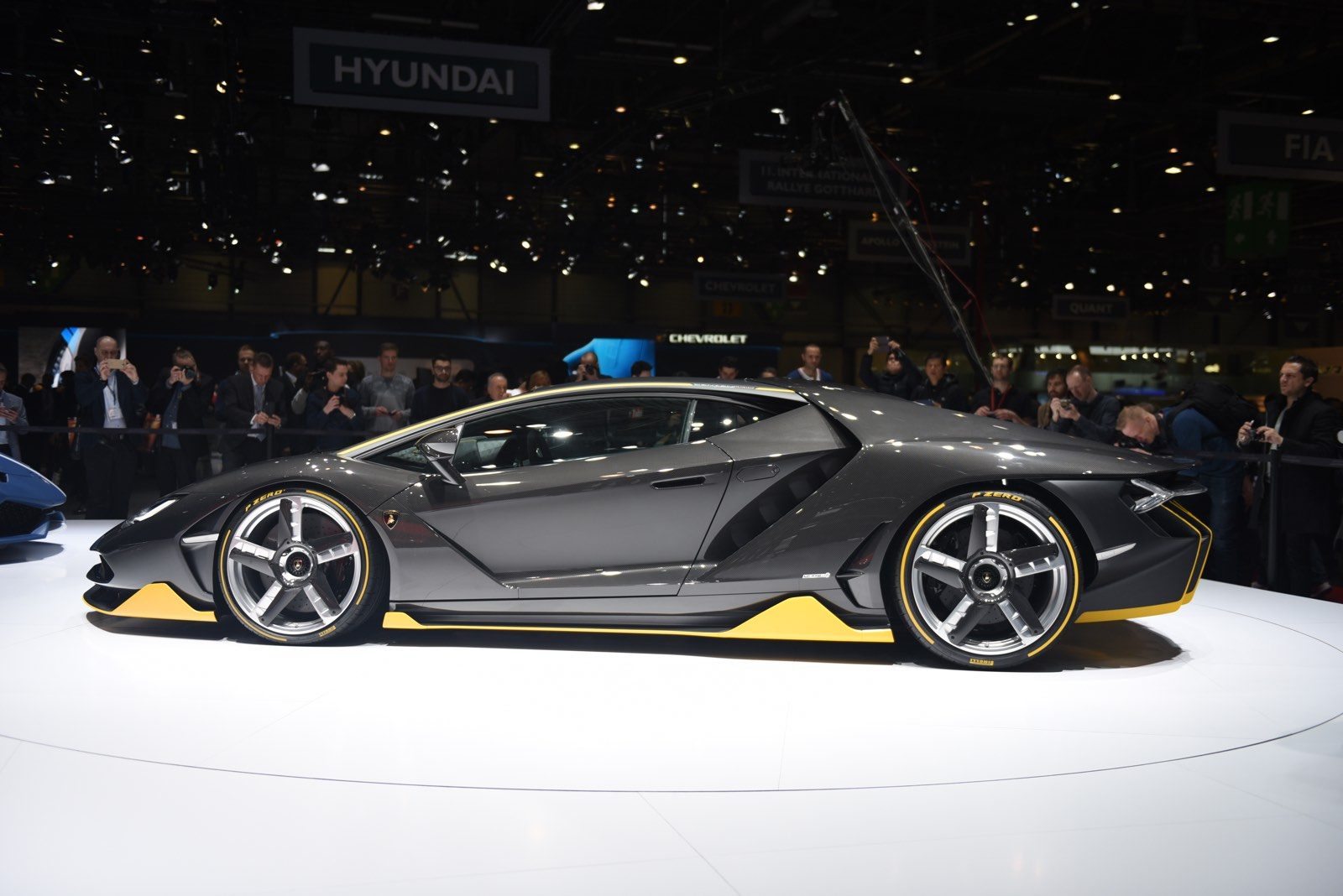 Lamborghini-Centenario1.jpg