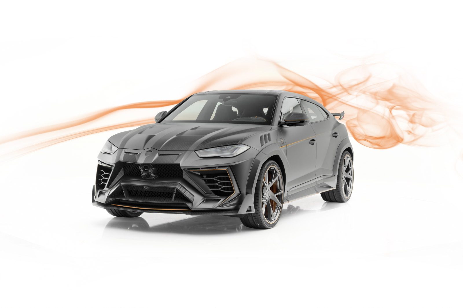 mansory_lamborghini_urus_01.jpg