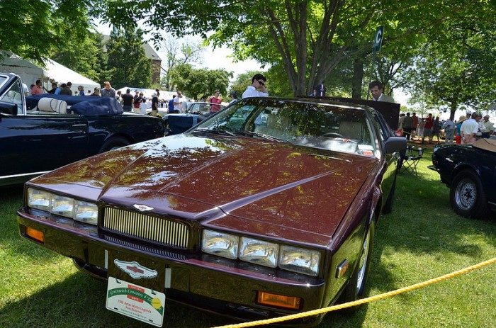 Aston-Martin-Lagonda-1-700x463.jpg