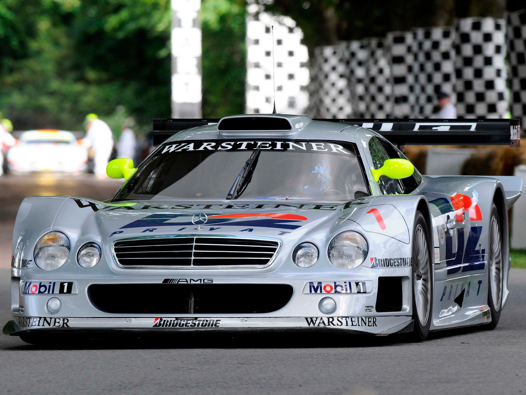 mercedes-benz_clk_gtr_amg_racing_version_11.jpg