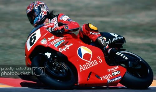 pic_gallery_yzr500_0wk1_02.jpg