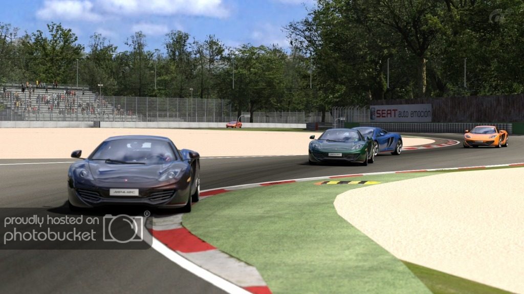 AutodromoNazionaleMonza_2_zps4f07f348.jpg