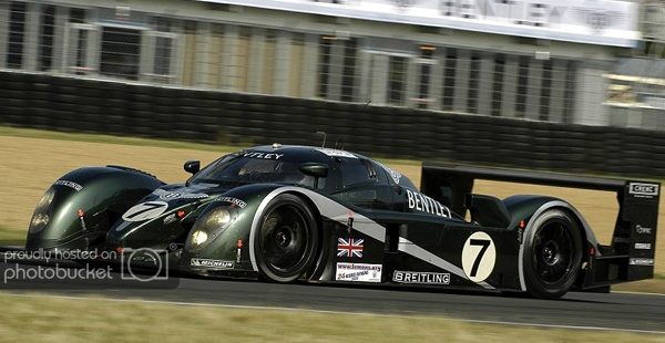 bentley_speed_8_racing_manu_06.jpg