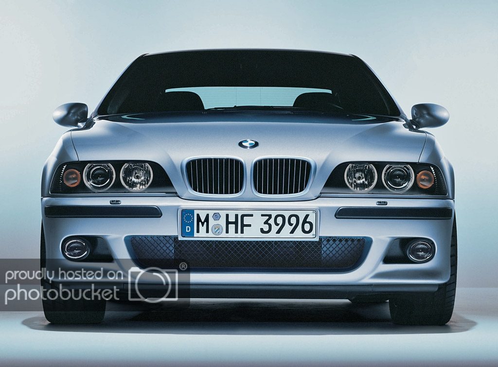  BMW M5 (E3)