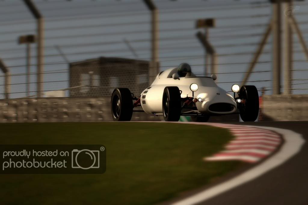 BrandsHatchGrandPrixCircuit_7_zps412d9967.jpg