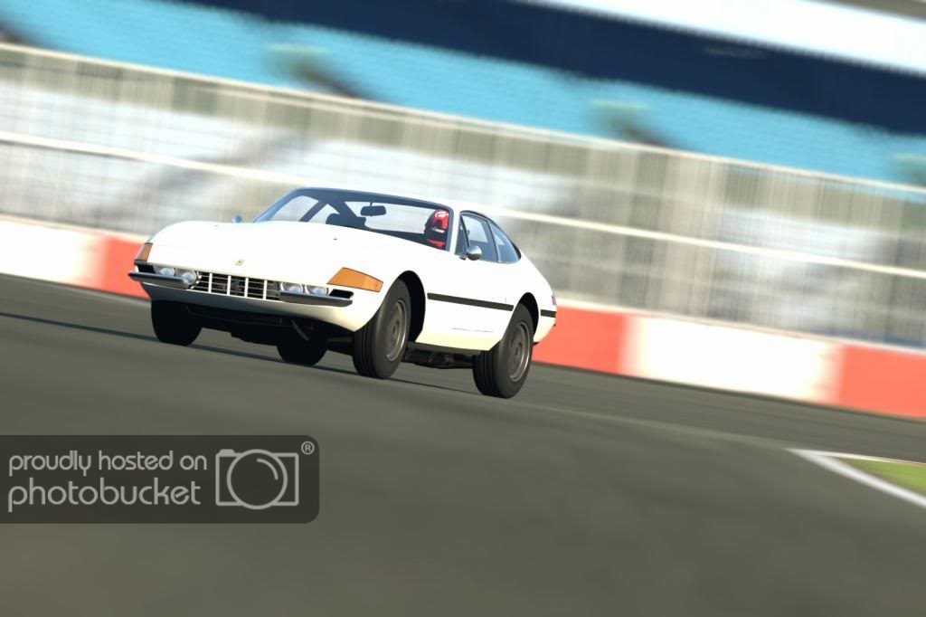 SilverstoneGrandPrixCircuit_10_zpsfc1d2644.jpg