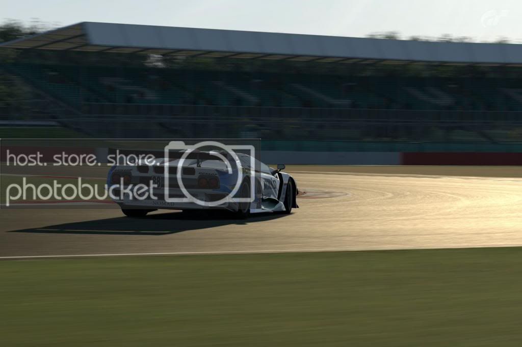 SilverstoneGrandPrixCircuit_zpsf9c70d13.jpg