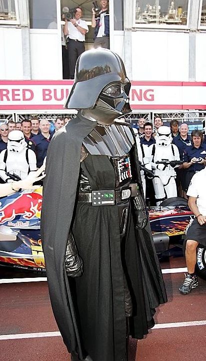 f1darth2_zpse065407e.jpg~original