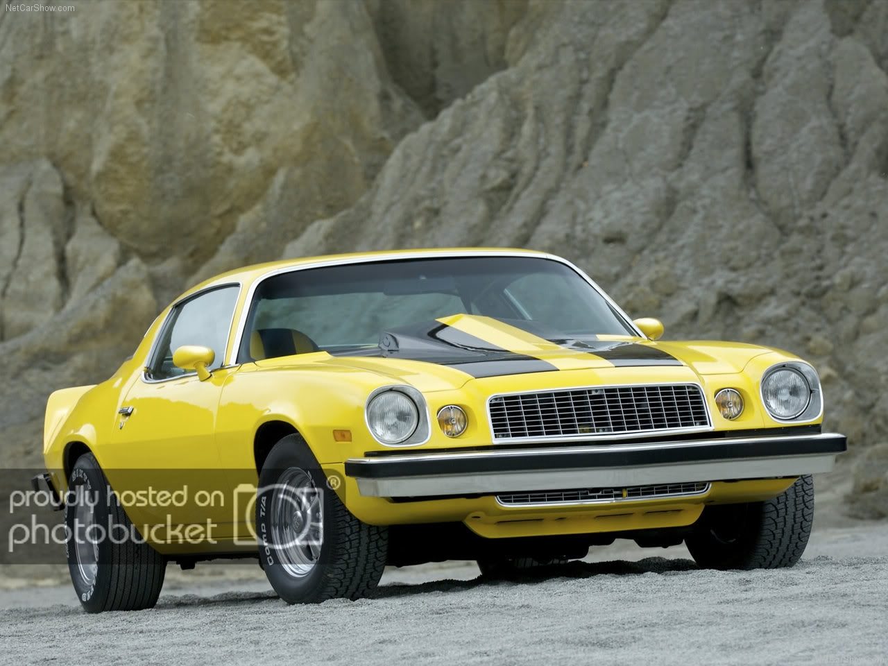 1975_Chevrolet_Camaro_by_TheCarloos.jpg
