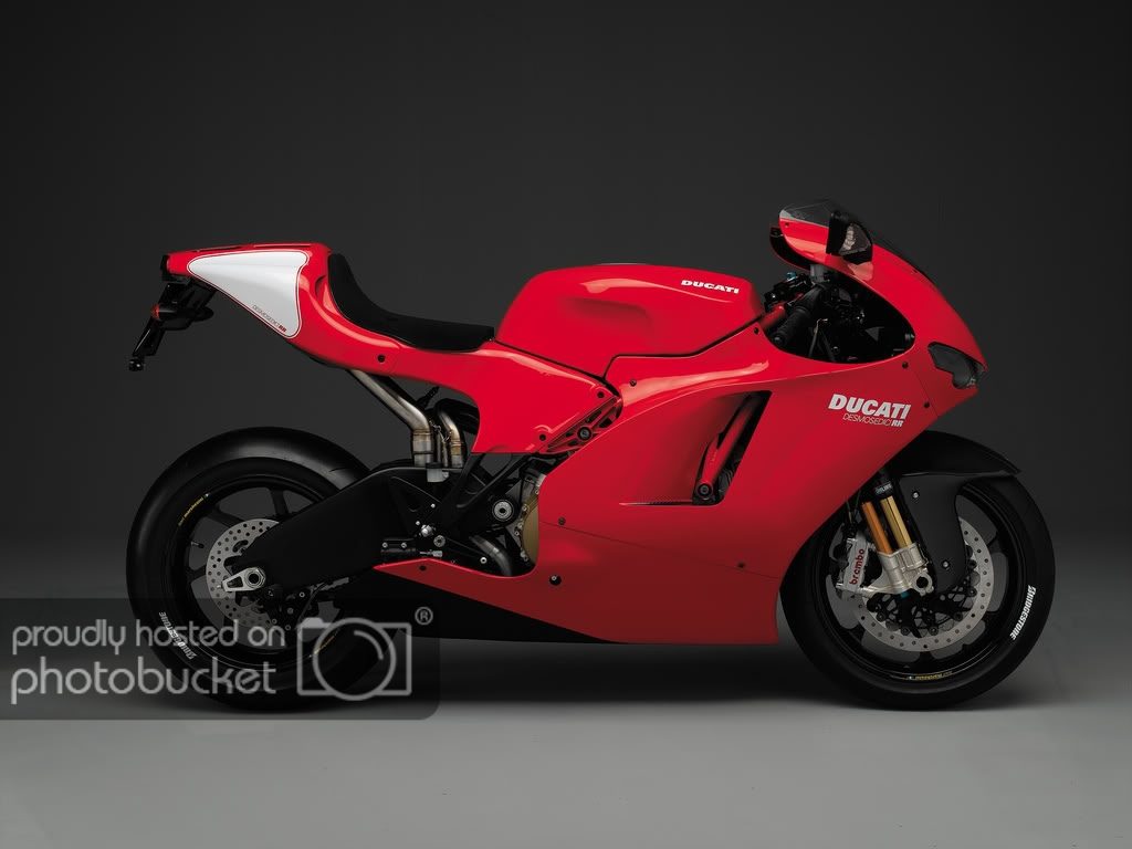 2008_ducati_desmosedici_rr.jpg