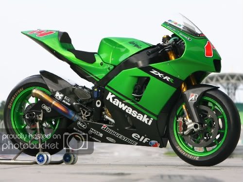 342_big_kawasaki_ninja_zxrr_2008_05.jpg