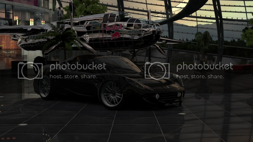 RedBullHangar-7_1_zps6ba6f1ec.jpg