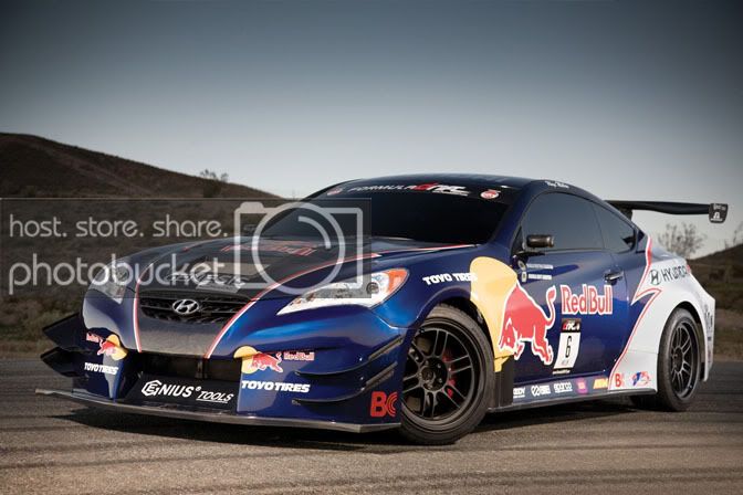 HyundaiGenesisRMRRedBullFormulaD200.jpg