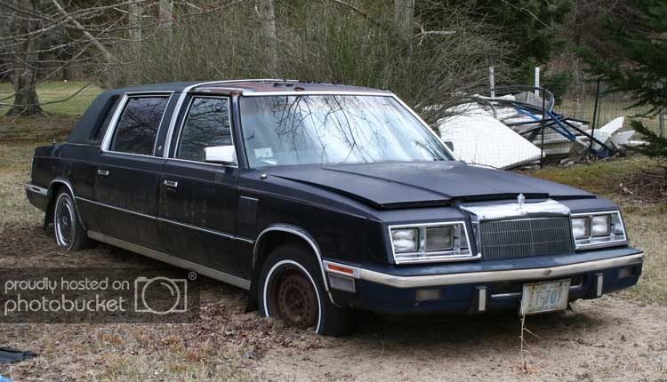 1984_Chrysler_Executive_Sedan_11.jpg