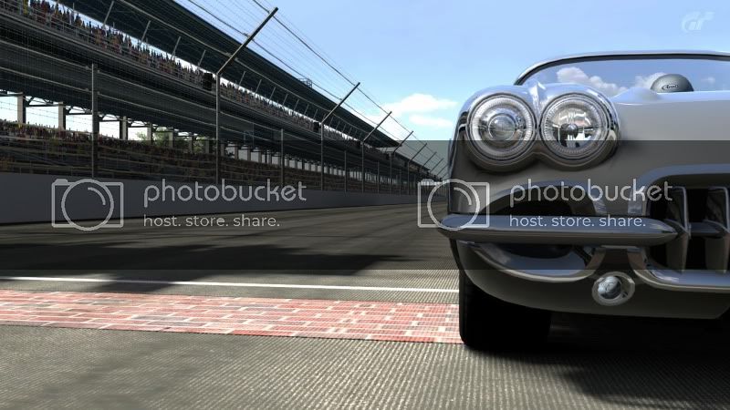 Superspeedway-IndyC1vetteupclose.jpg