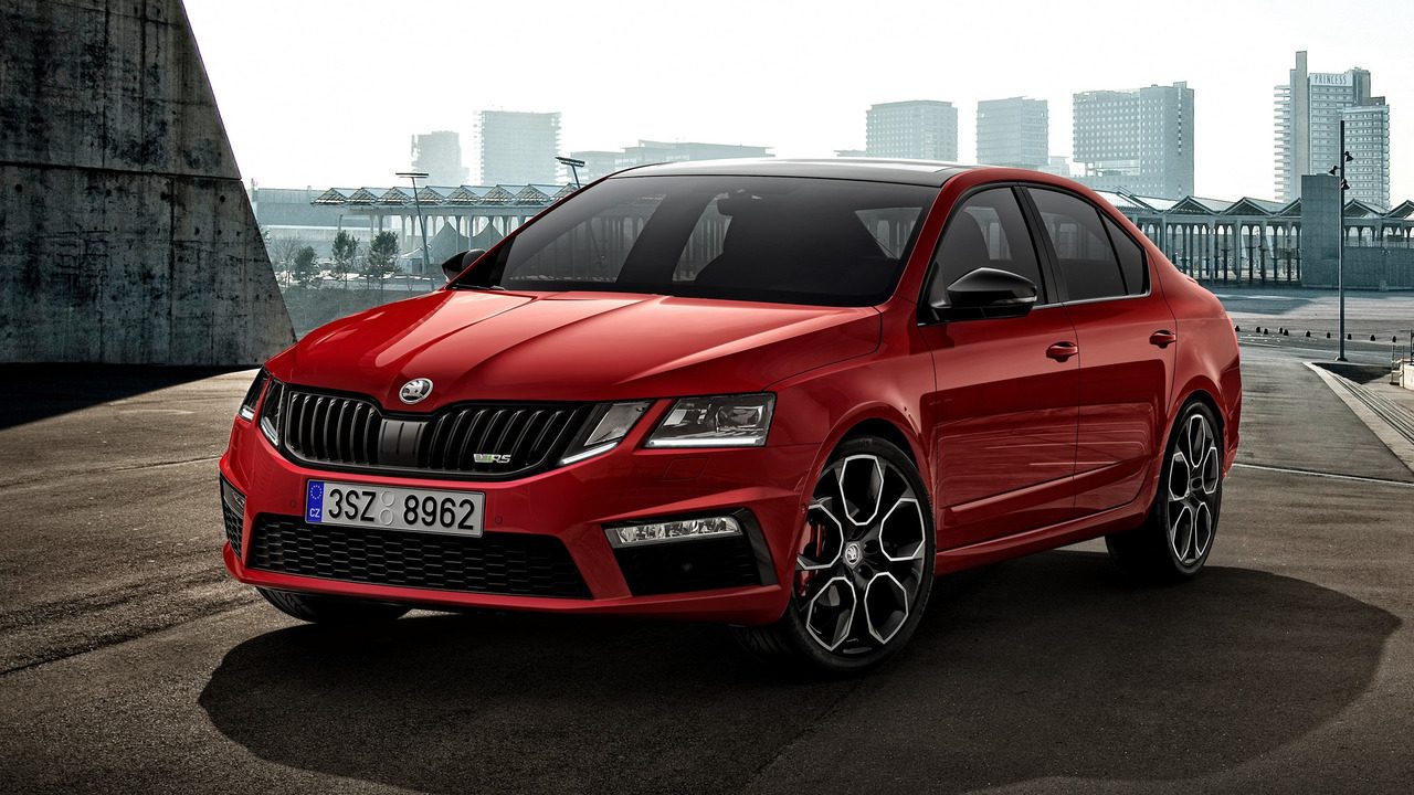 2017-skoda-octavia-rs-245.jpg