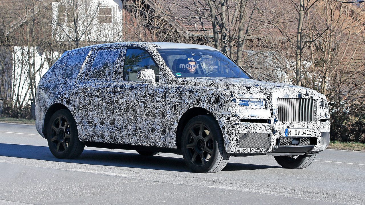 rolls-royce-cullinan-suv-spy-photos.jpg