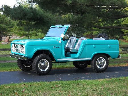 1966-ford-bronco-at-the-ranch.jpg