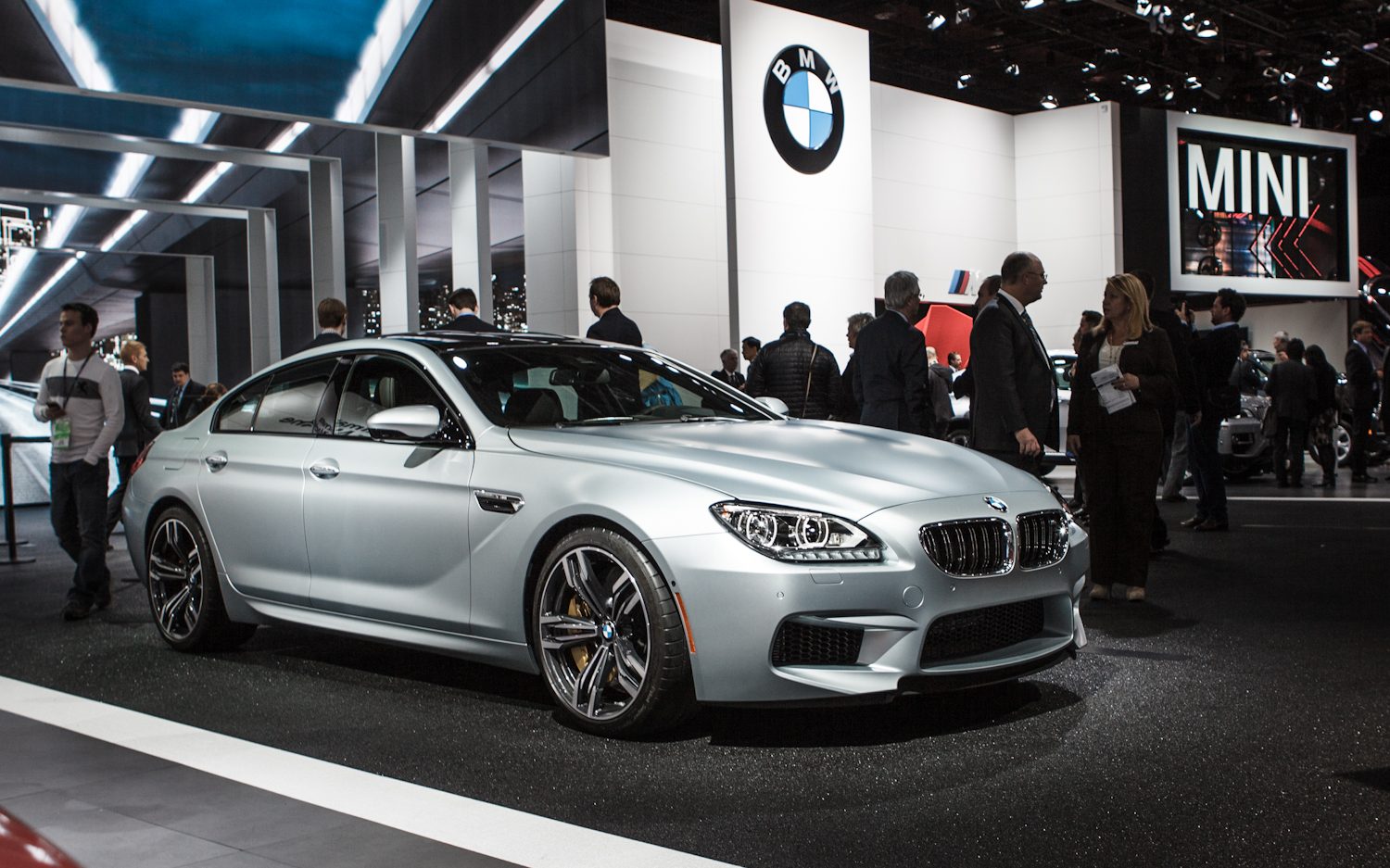 2014-bmw-m6-gran-coupe-front-three-quarters-2.jpg