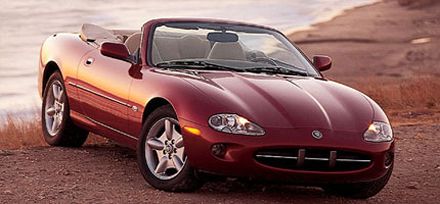 112_9711_01_ih%2B1997_jaguar_xk8_convertible%2Bfront.jpg