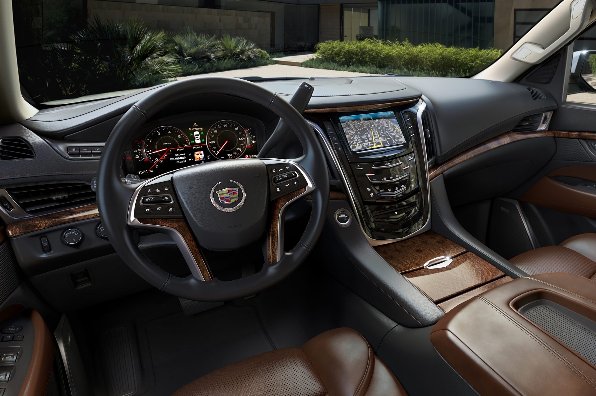 2015-cadillac-escalade-dash-view.jpg