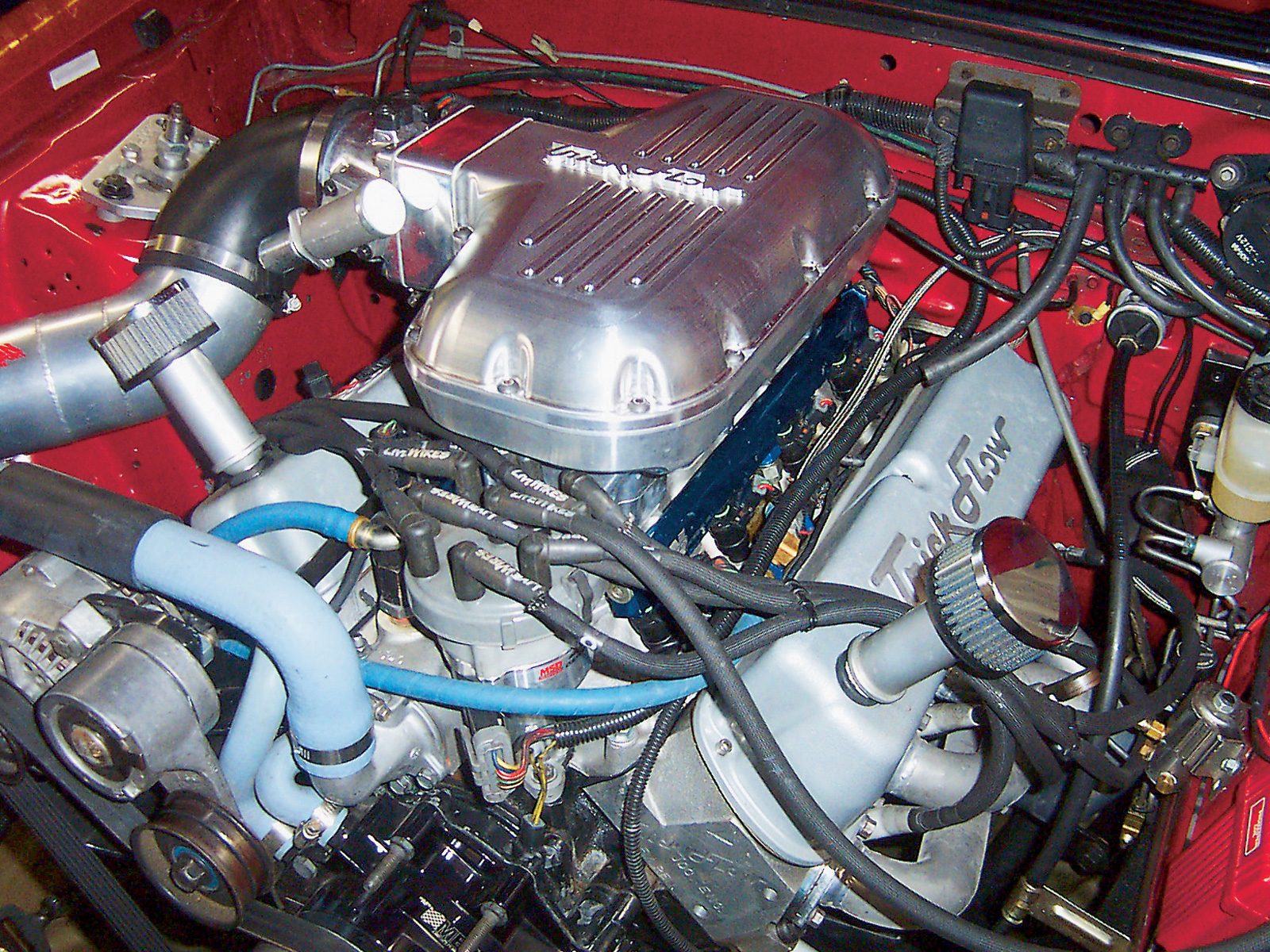 m5lp_0405_09_+trick_flow_high_flow_intake_manifold+power_pipe_inlet_tfs_bos.jpg