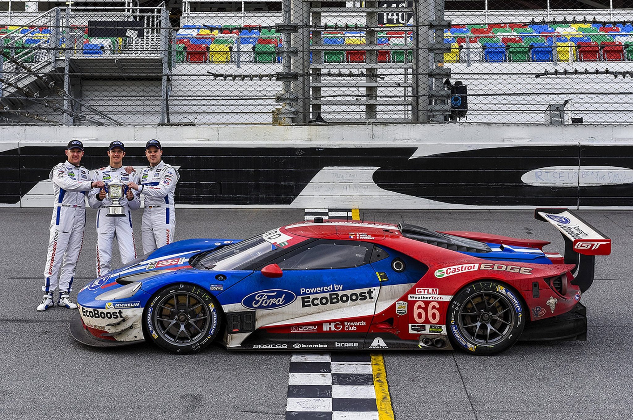 ford-gt-gtlm-victory-001.jpg