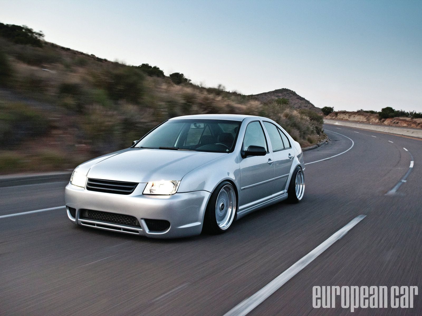 2003-volkswagen-jetta-votex-front-bumper-01