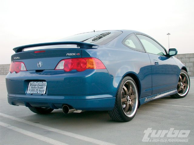 turp_0112_04_z+2002_acura_rsx_type_s_borla_exhaust+right_rear.jpg