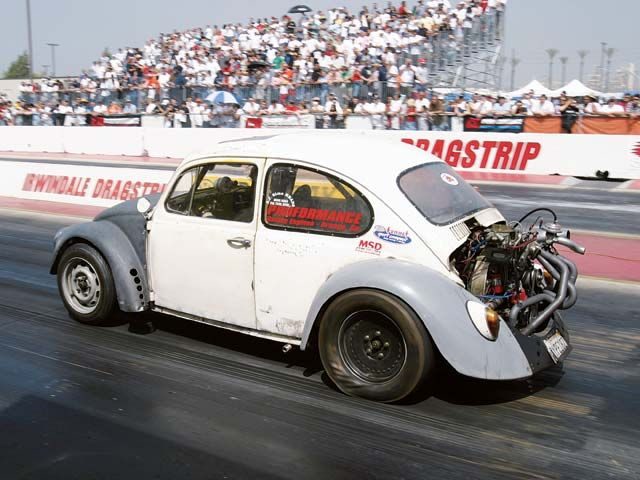 0407vwt_09z+Volkswagen_Beetle+Drag_Run.jpg