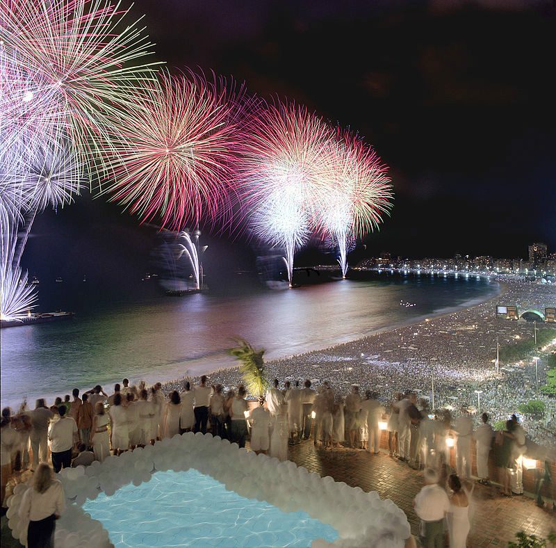 800px_Rio_New_Year_Fireworks.jpg