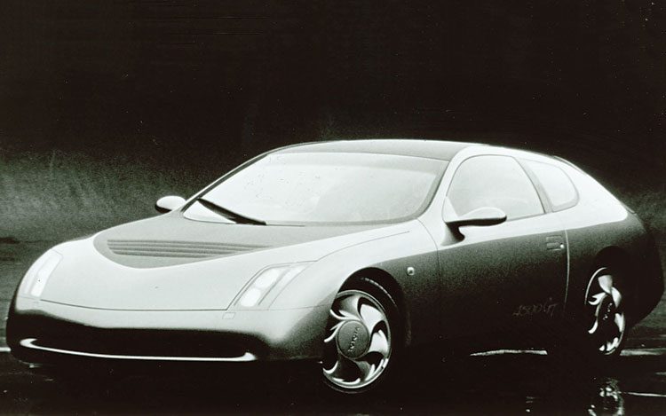 112_0702_08z+toyota_4500gt_concept_car+left_front_view.jpg