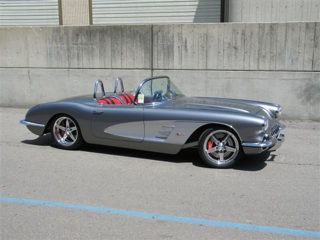 0707sr_68_z+1960_corvette+.jpg