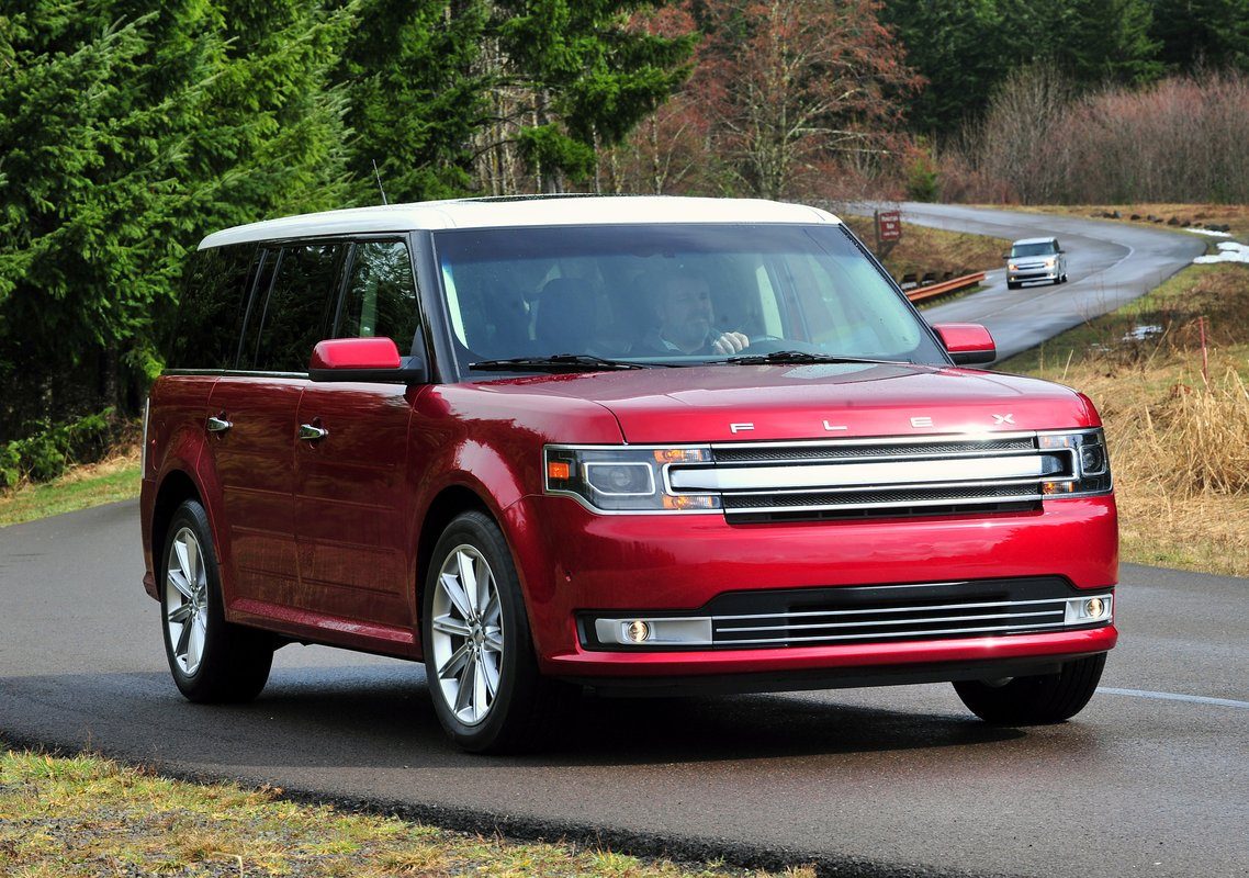 2013-ford-flex_100385731_h.jpg