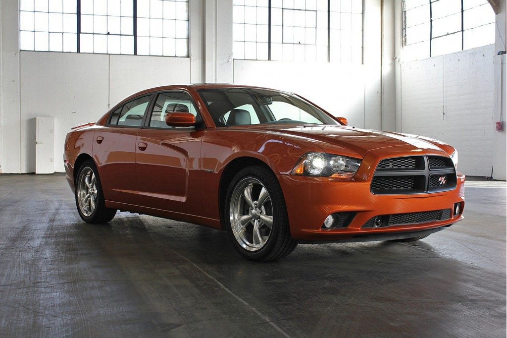 2011-dodge-charger_100329133_l.jpg