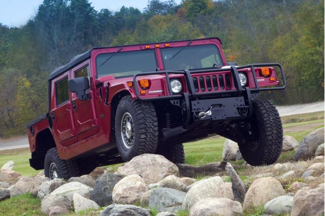 2006_hummer_h1_alpha_100009100_m.jpg