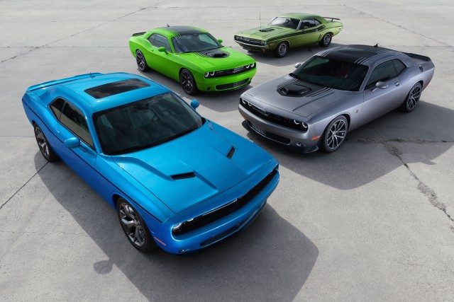 2015-dodge-challenger_100464363_m.jpg