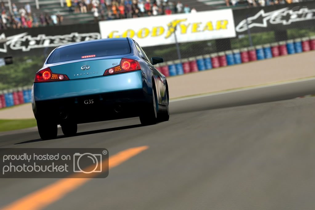 GT5_2002_Infiniti11of1.jpg