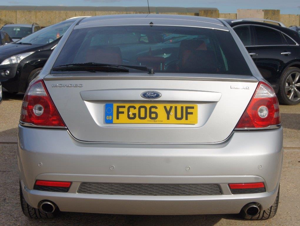 ford-mondeo-3-0-st-220-5dr-202580632-7.jpg