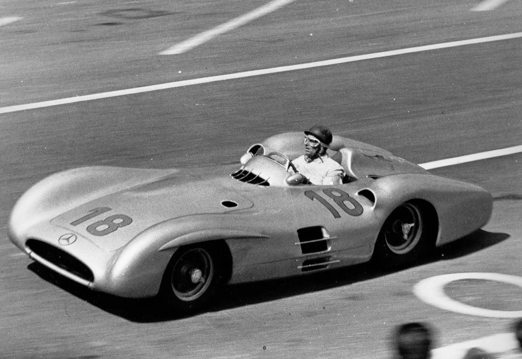 juan_manuel_fangio__france_1954__by_f1_history-d5srndb.jpg