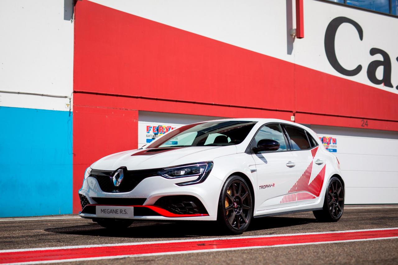 hd-renault-m%C3%A9gane-rs-trophy-r---les-photos-officielles.jpg