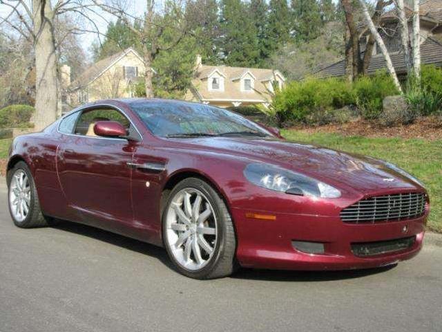 2005_aston_martin_db9_1390060424910261461.jpg