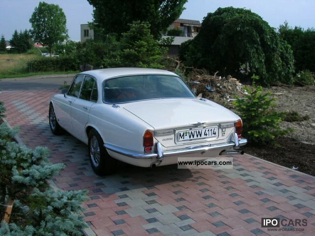 jaguar__xj12_series_1_km_orig_100__1972_2_lgw.jpg