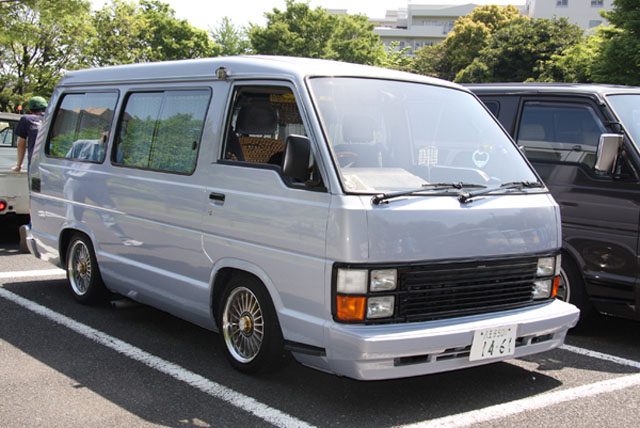 Toyota-HIace-50.jpg