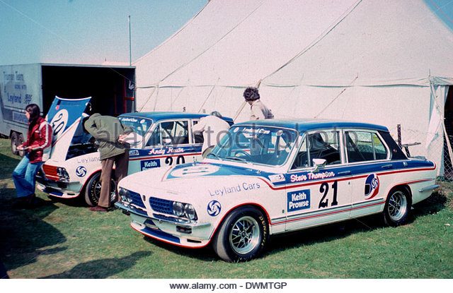 works-triumph-dolomites-of-andy-rouse-and-steve-thompson-at-thruxton-dwmtgp.jpg