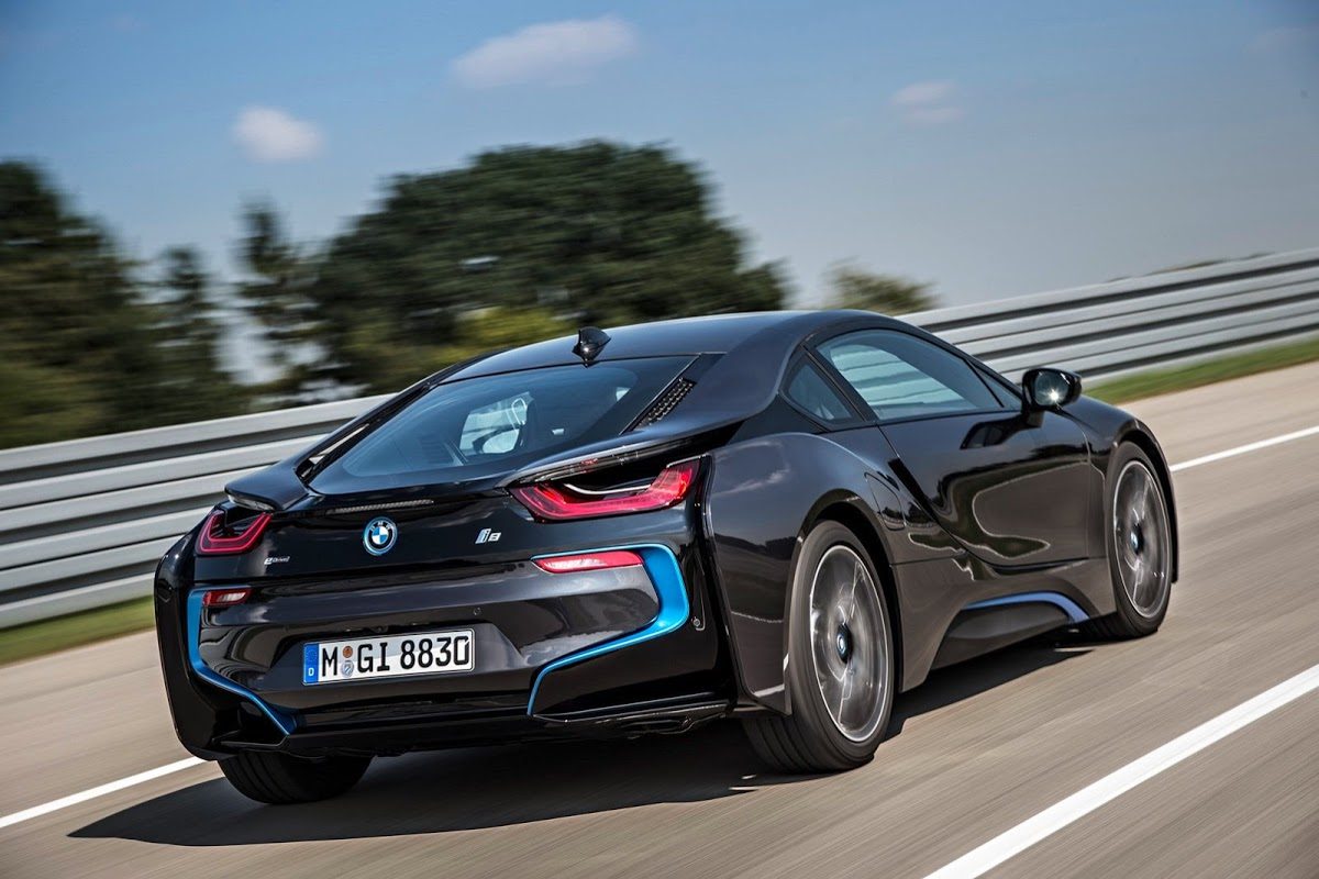 2014-BMW-i8-24%25255B2%25255D.jpg